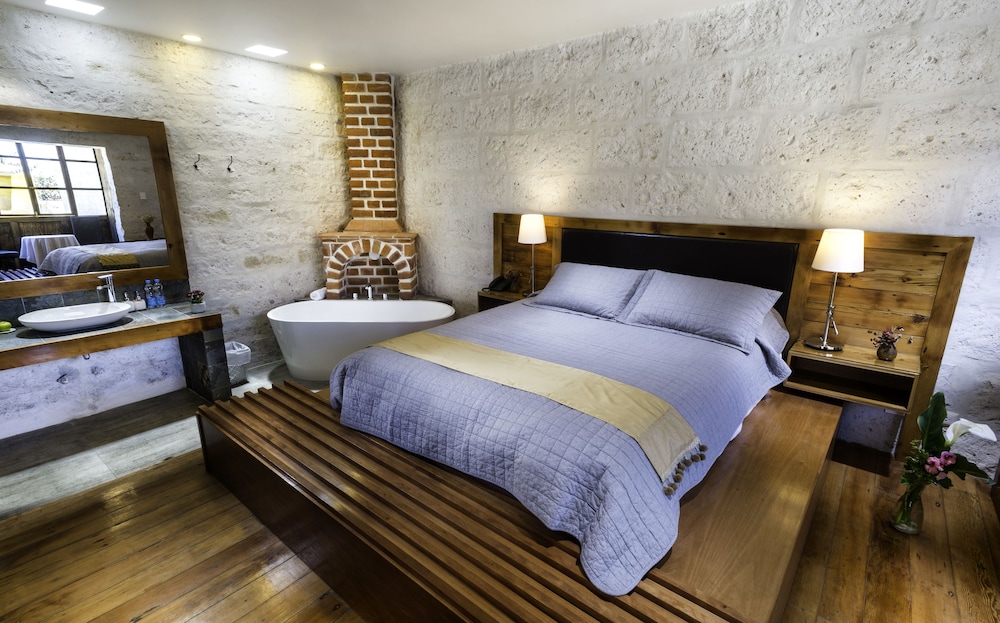 Deluxe Double Room, 1 Double Bed - Photo 3