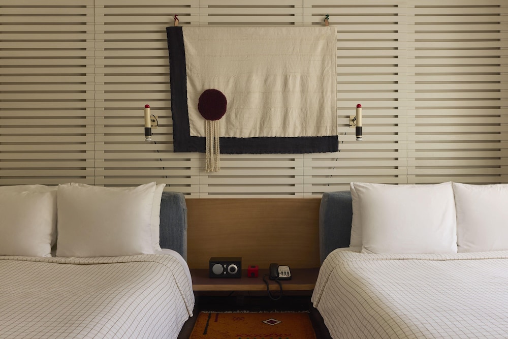 Superior Room, 2 Double Beds (Standard Double) photo 1