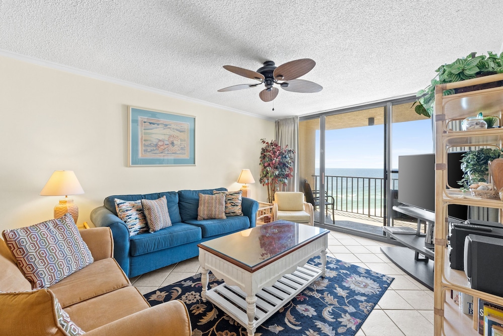 Condo, 2 Bedrooms, Ocean View (707B)