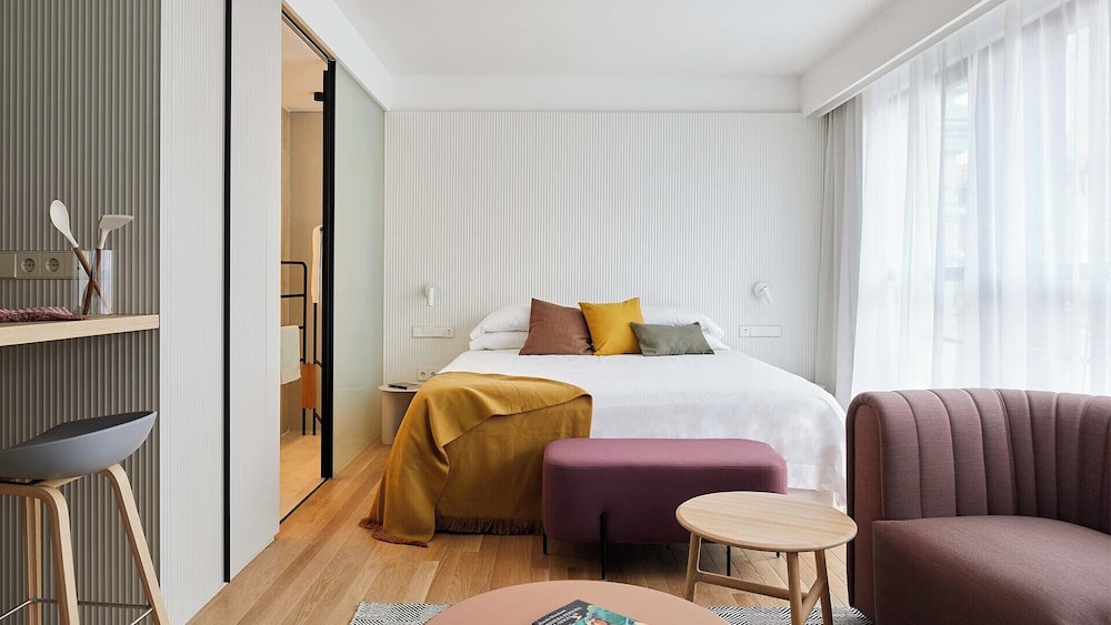 Premium Quadruple Room, 1 Bedroom photo 3