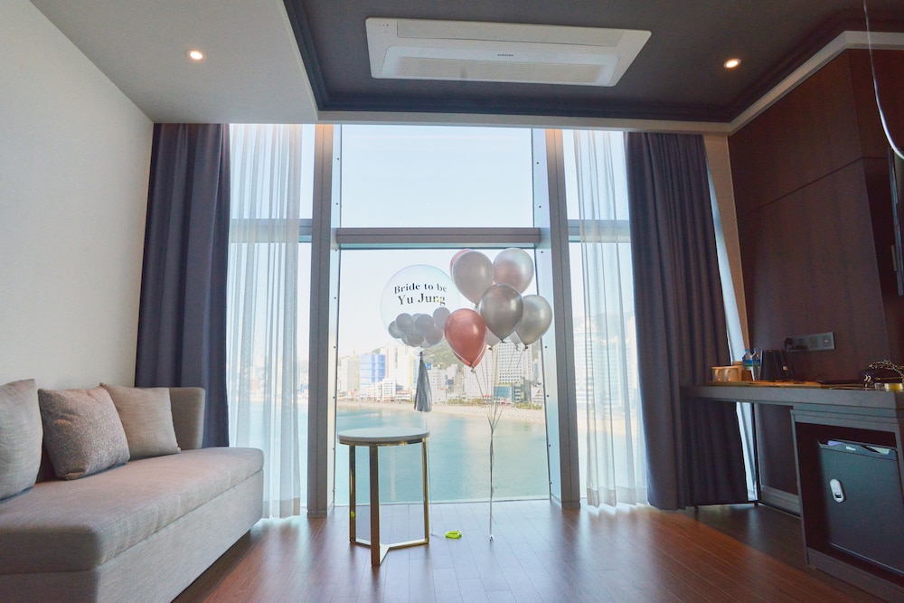 Spa Twin Room - Breakfast Included,Unlimted Starbucks Coffee Bean,OTT Available,15PM CI / 13PM CO - Photo 15