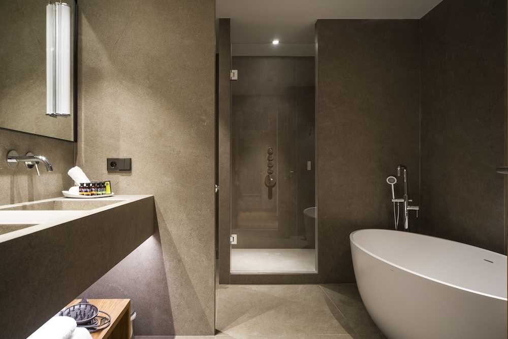 Junior Suite - Photo 10