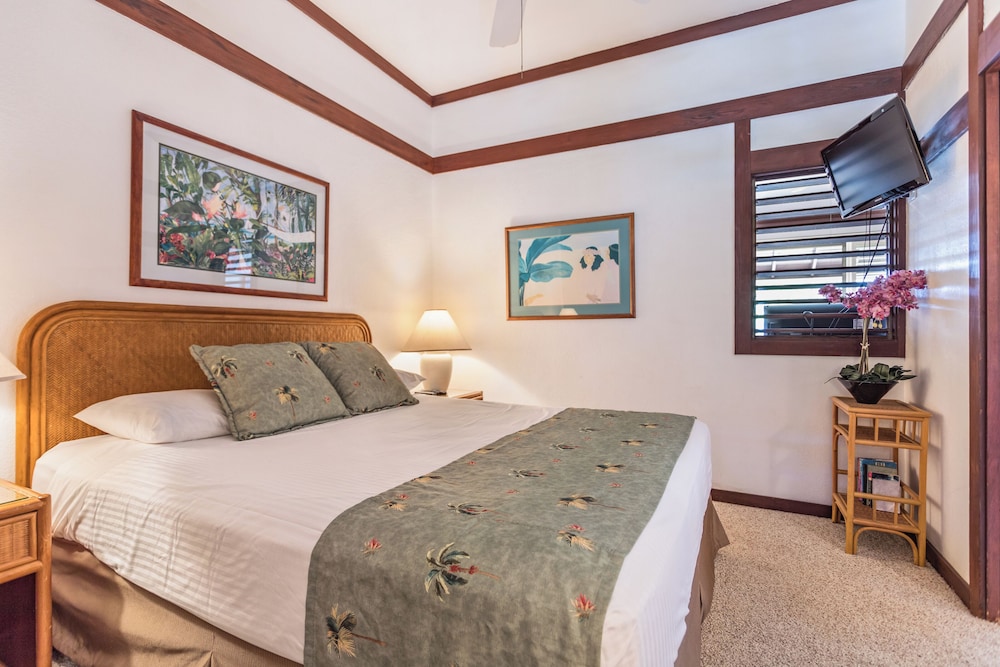 Royal Room, 1 Bedroom, Garden View (Unit 0082, 1 Bath) photo 1