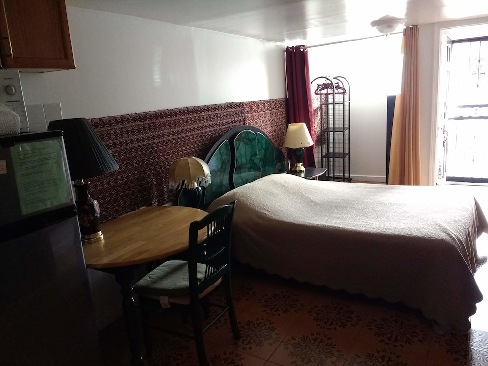Room, Private Bathroom (Guest room) photo 2