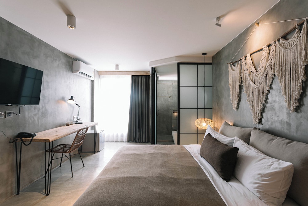 Standard Double Room - Photo 3