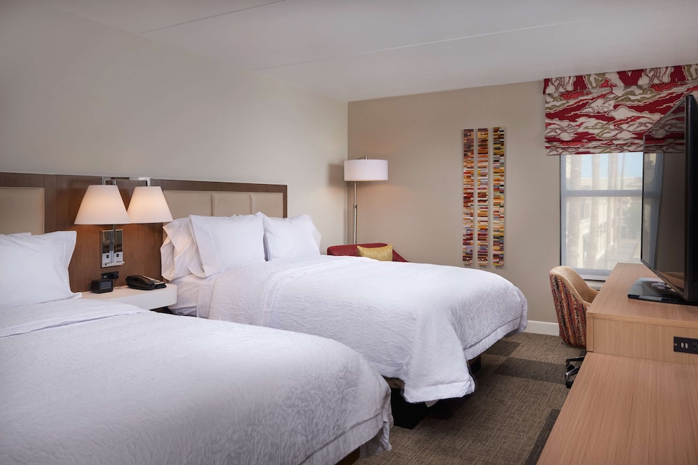 Room, 2 Queen Beds, Refrigerator - Photo 2