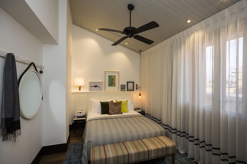 Standard Room photo 1
