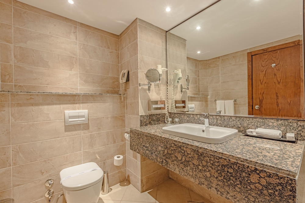 Family Suite, Sea View - Photo 9