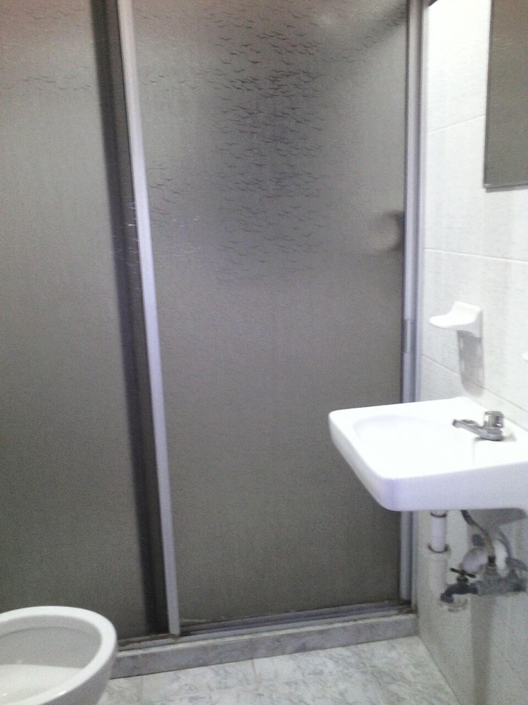 Deluxe Triple Room photo 3
