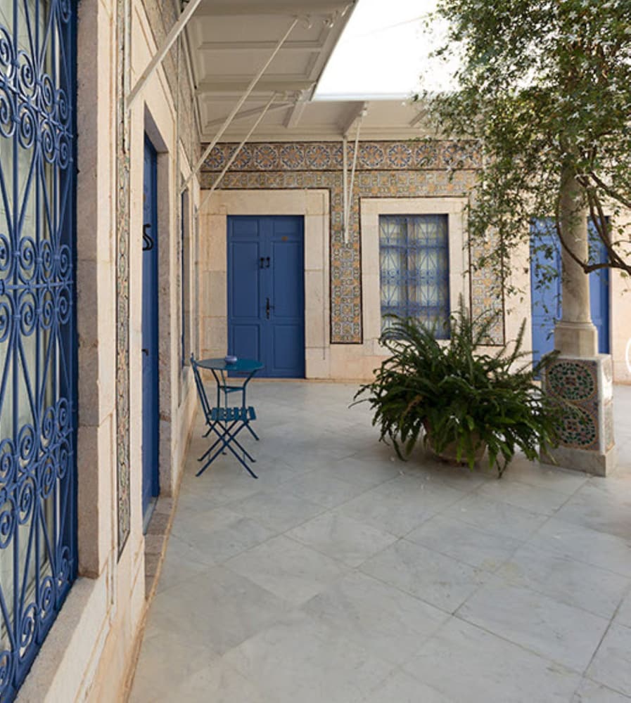Room (Panorama) photo 3