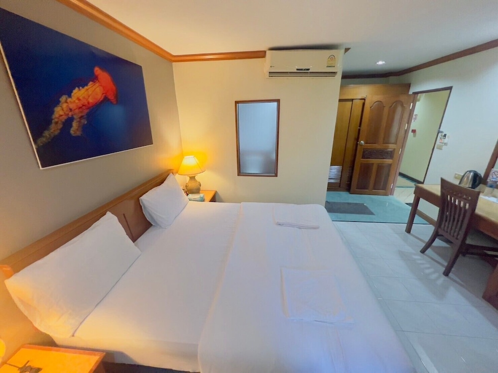 Deluxe Double Room - Photo 4