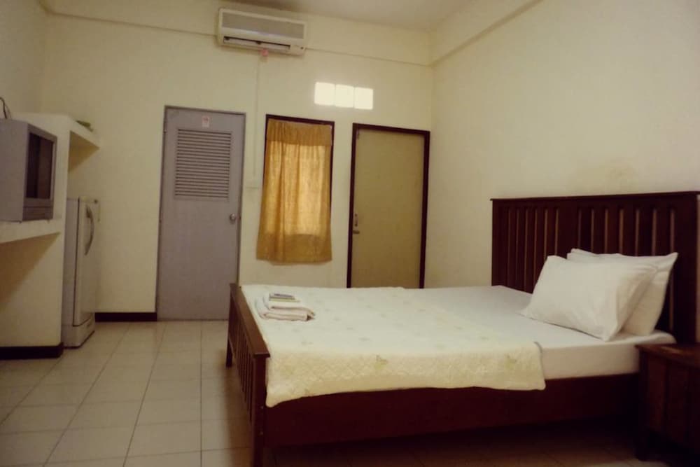 Standard Double Room photo 3