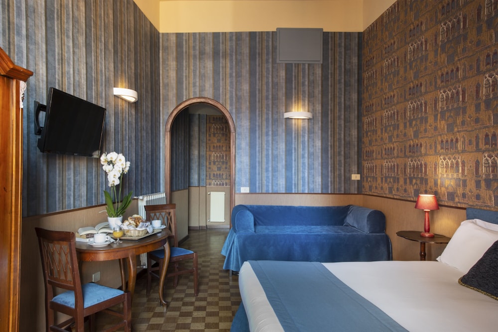 Quadruple Room photo 2