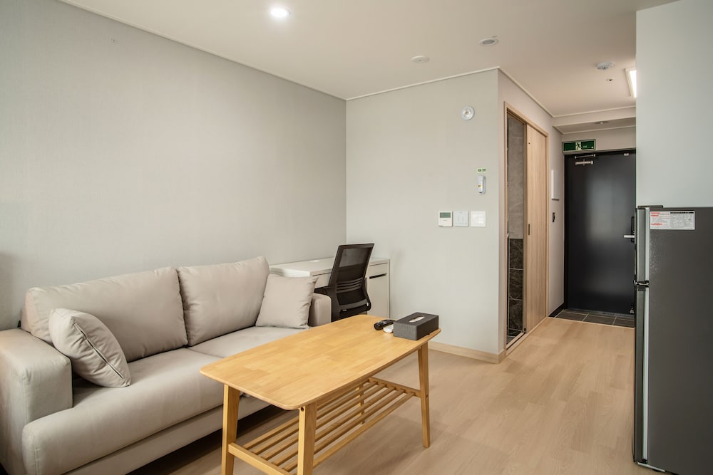 Basic Double Room - Photo 20