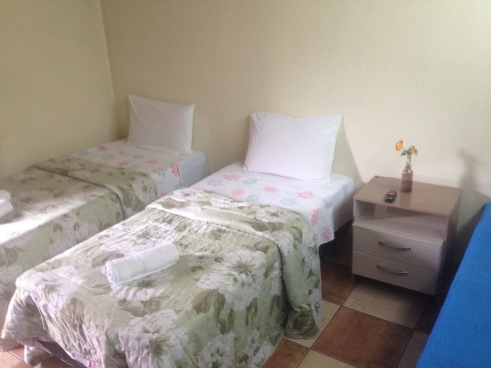 Family Chalet, Multiple Beds, Private Bathroom, Mountain View photo 3