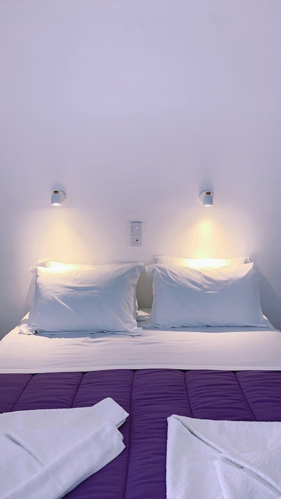 Classic Room, Partial Sea View