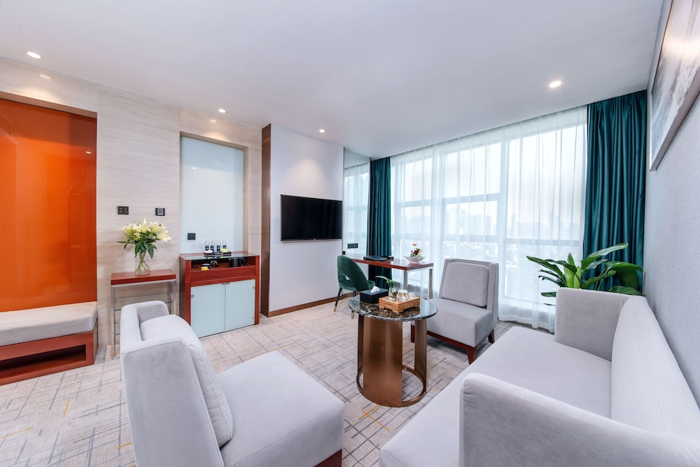 Executive Deluxe Suite photo 2