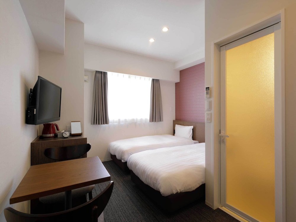 Twin Room B - Non Smoking - Photo 7
