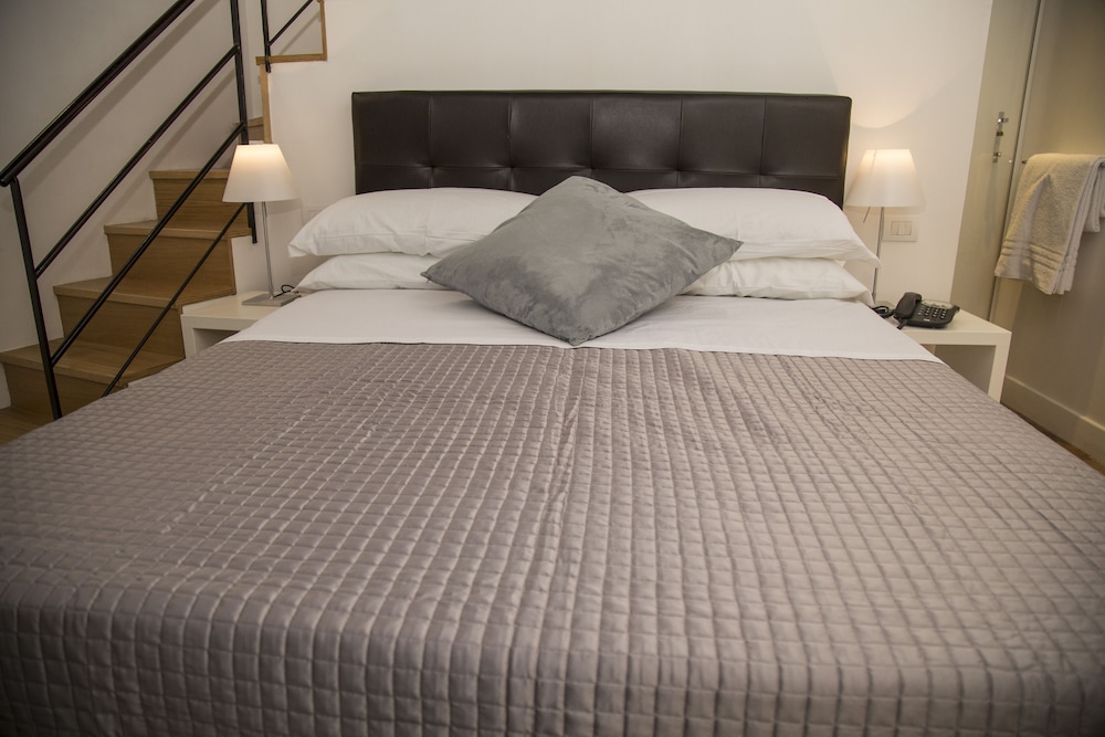 Comfort Suite photo 2