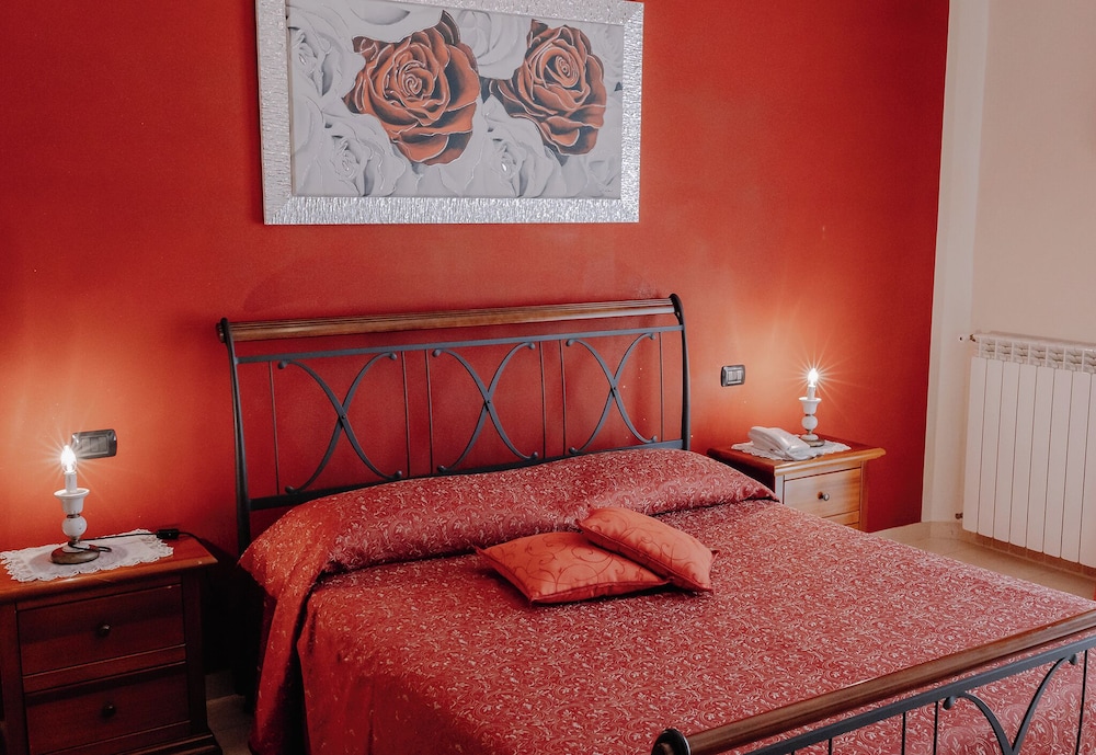 Deluxe Suite - Photo 2