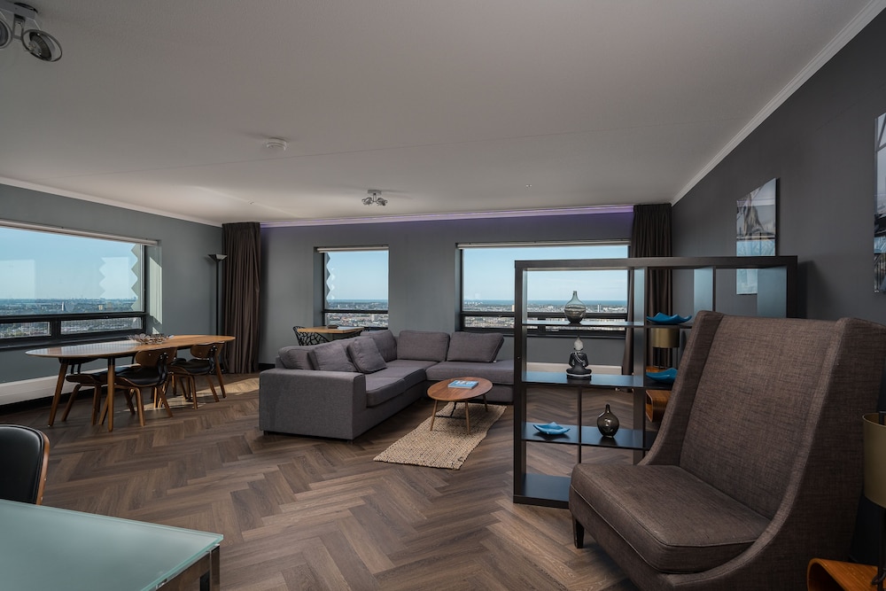 Panoramic Apartment, 1 Bedroom (38th floor 769)