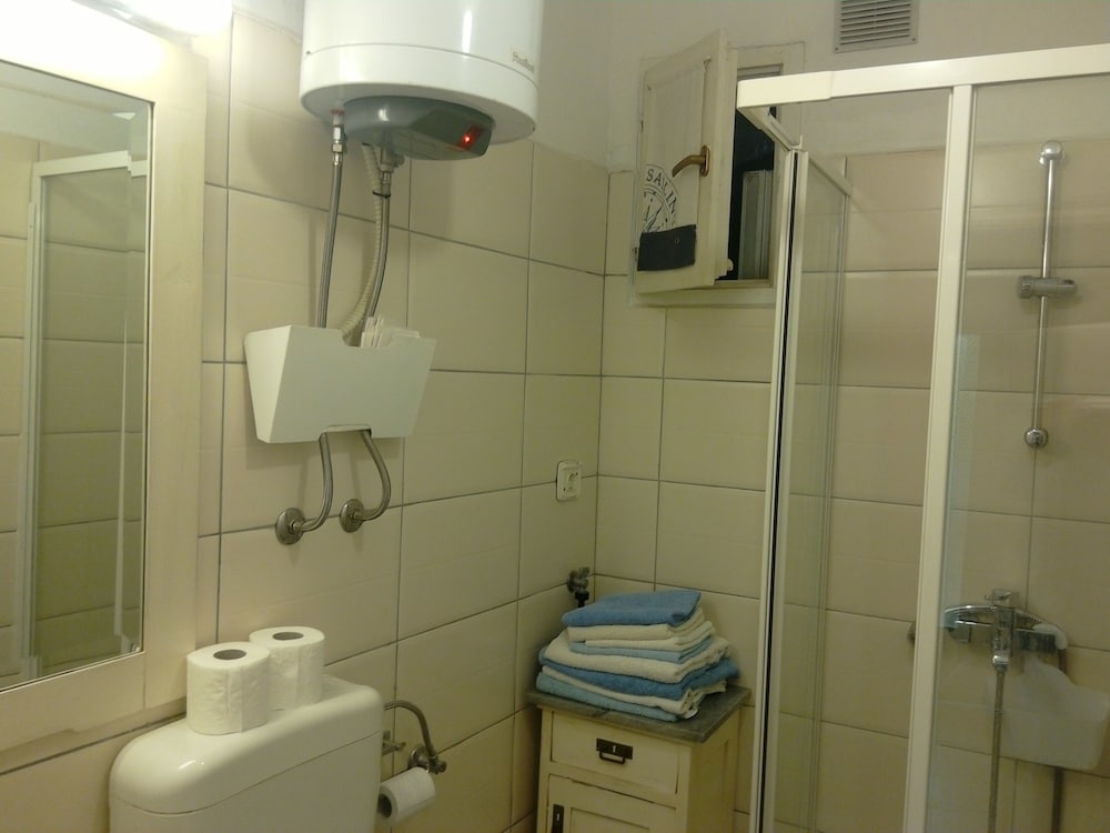 A1- Apartment with garden photo 2