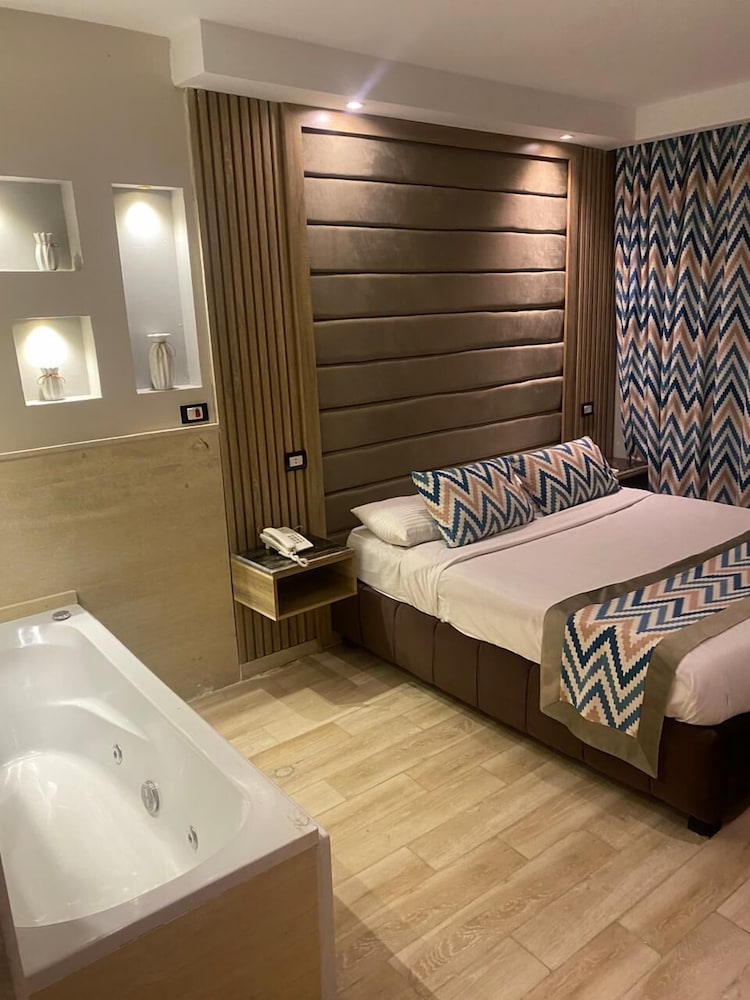 Suite photo 3