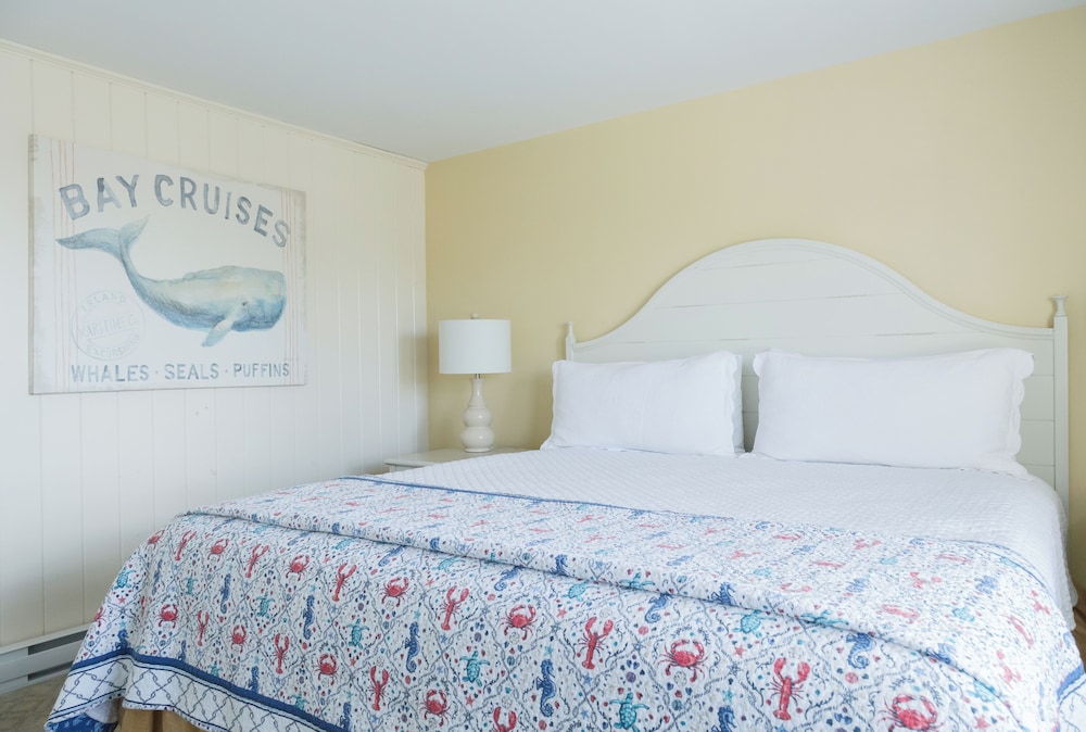 Deluxe Suite photo 2