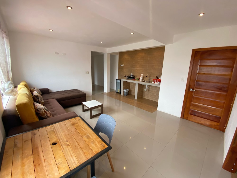 Deluxe Apartment, City View photo 3