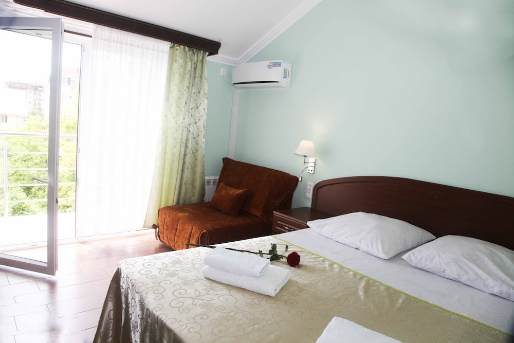 Standard Double Or Twin Room, Balcony photo 1
