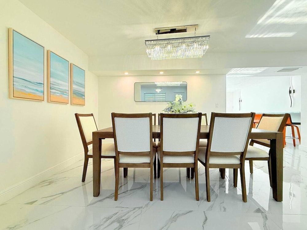 Palm House Near Beach Game Room Pool King Beds, Φωτογραφία 25
