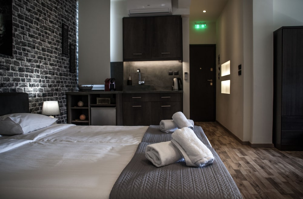 Deluxe Suite, City View photo 2