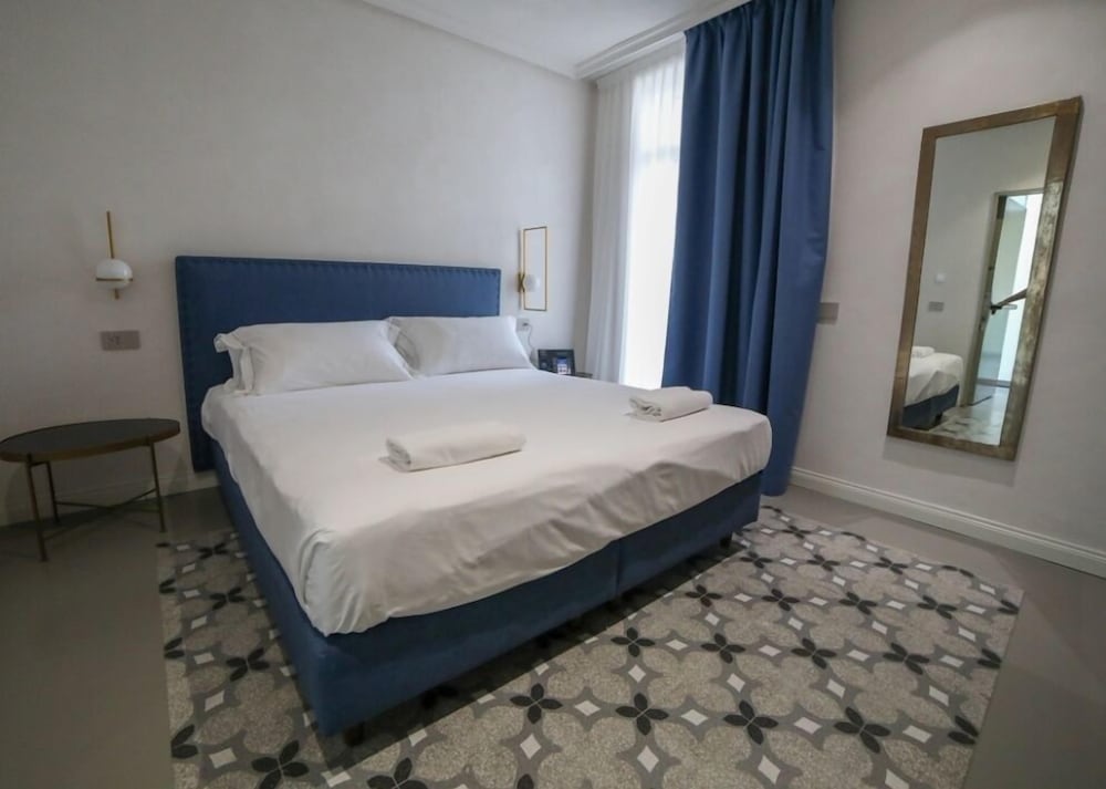 Superior Double Room - Photo 9