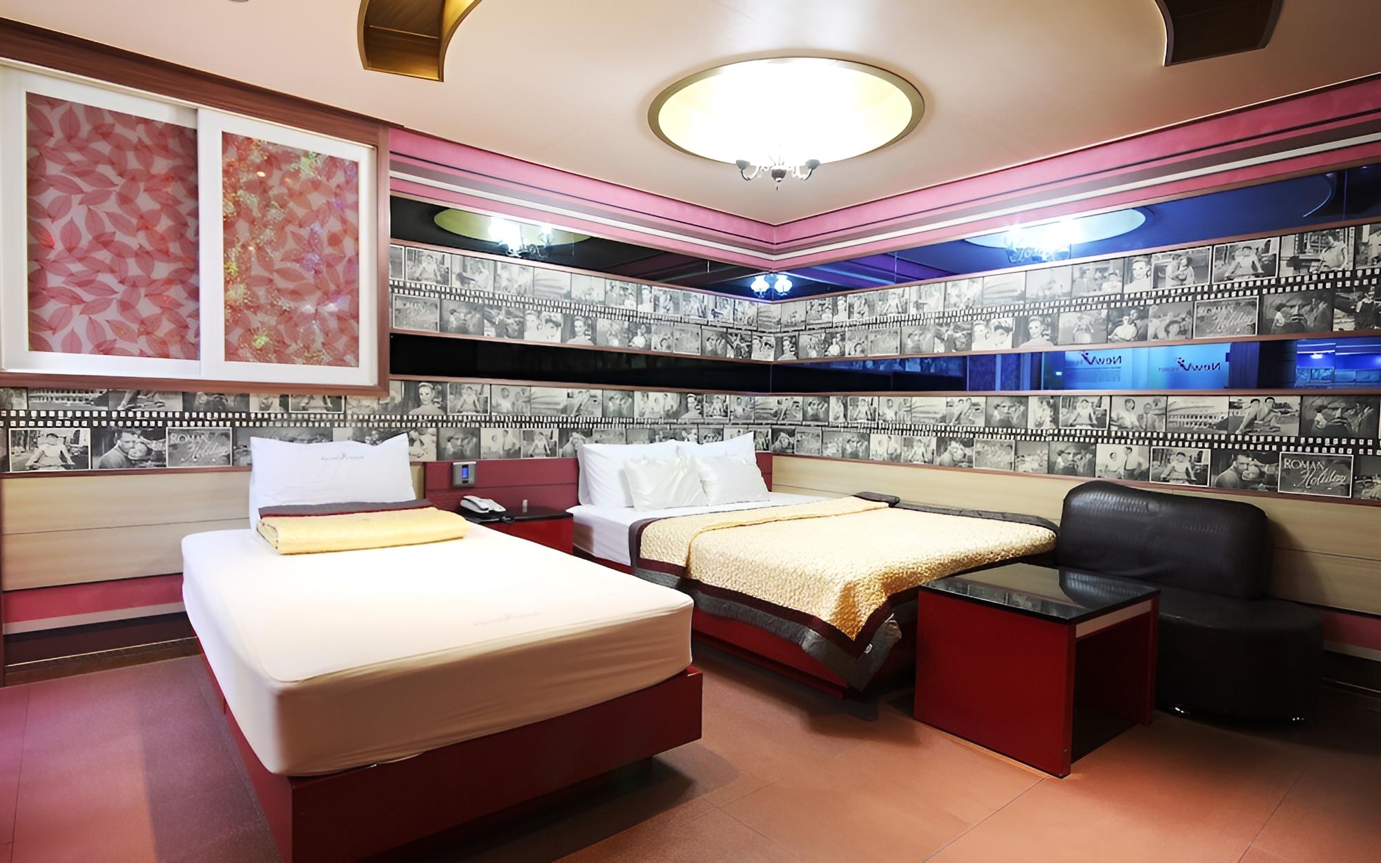 Room (Twin) - Photo 1