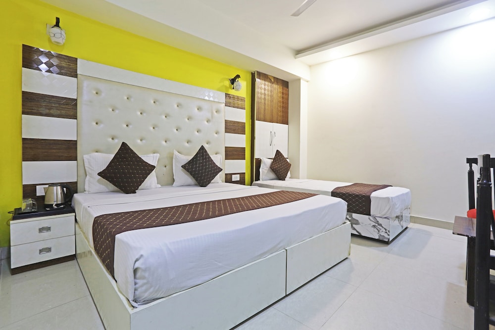 Superior Triple Room, Multiple Beds, City View