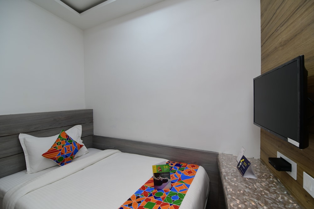 Deluxe Double or Twin Room - Photo 2
