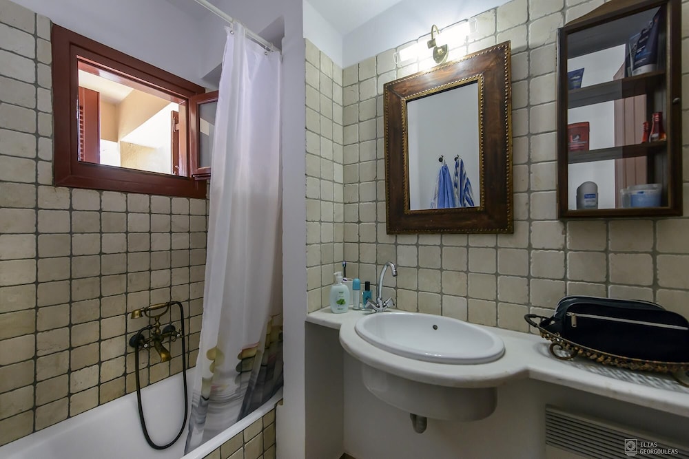 House photo 2