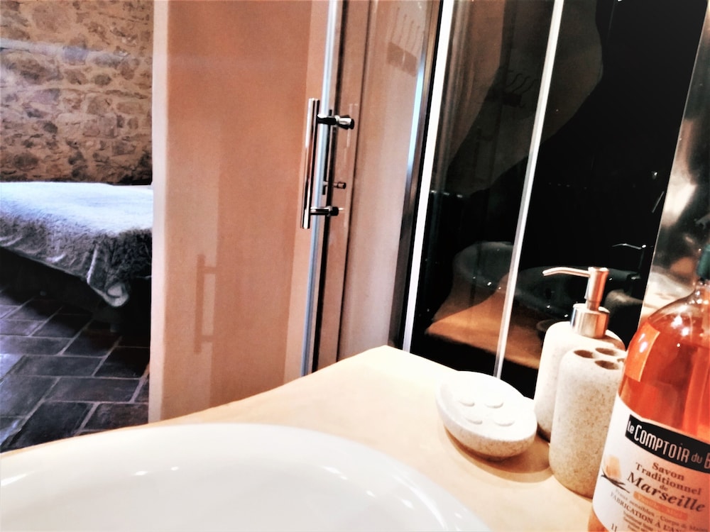 Family Quadruple Room, Private Bathroom (Colline - 2eme Etage) photo 2