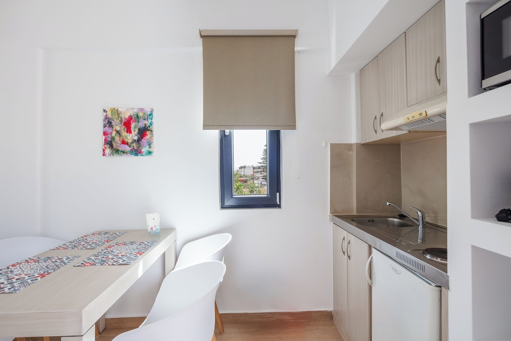 Grand Apartment, 1 Bedroom - Photo 10