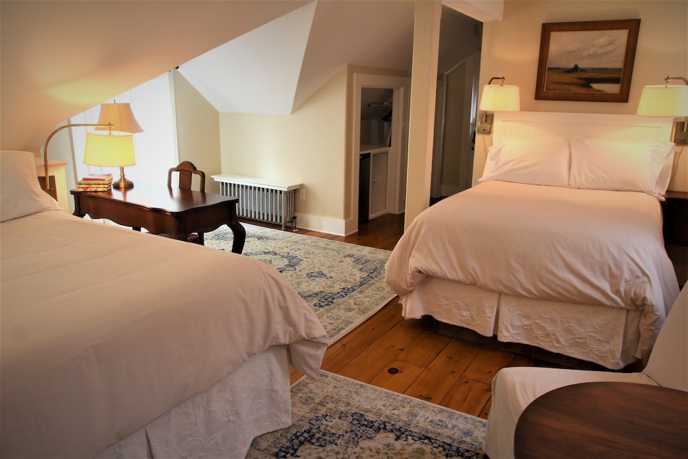 Suite, 1 Bedroom photo 2