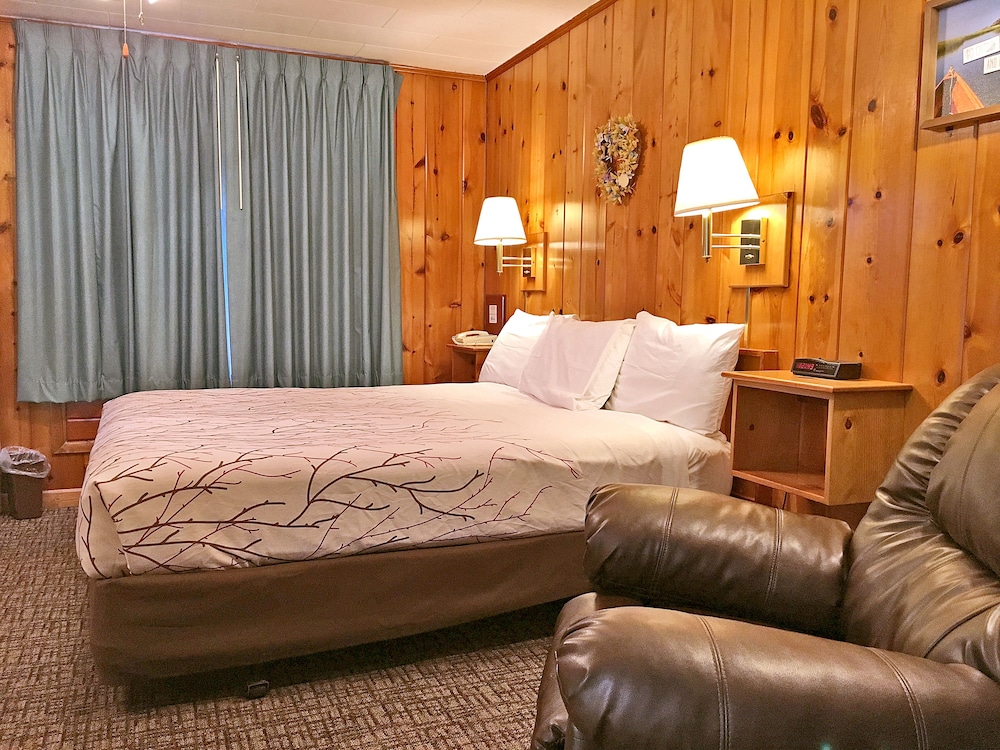 Standard Room, 1 King Bed photo 1