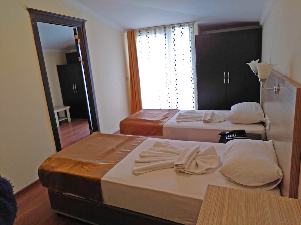 Klassisches Dreibettzimmer, 1 Schlafzimmer