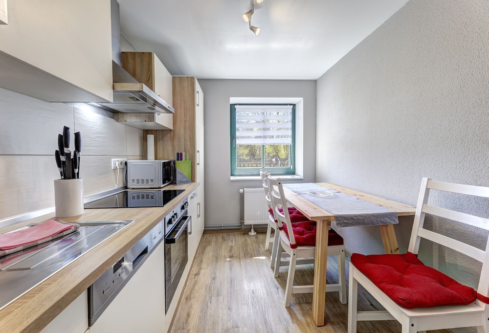 Club Apartment photo 2