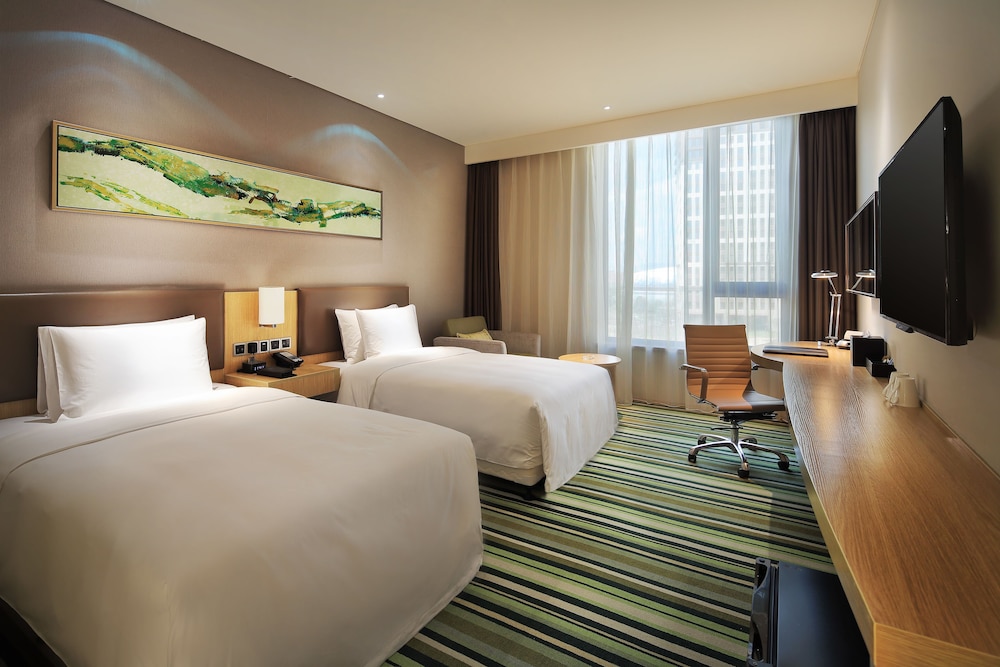 Superior Room, 2 Twin Beds, Lake View