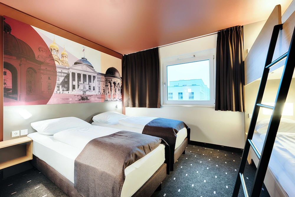 Quadruple Room photo 2