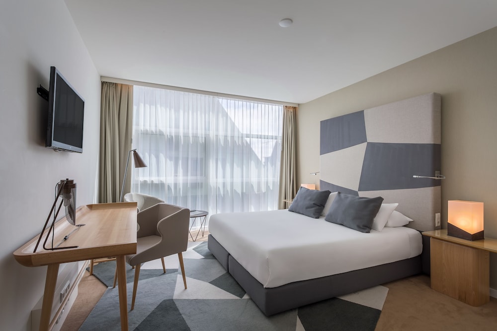 Superior Double Room, 1 Queen Bed - Photo 2
