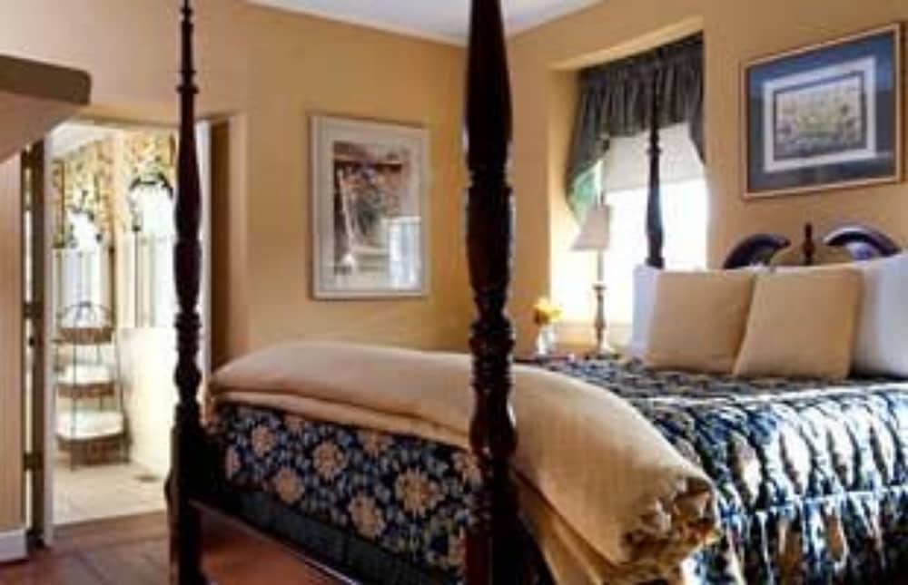 Room (Banneker room) photo 2