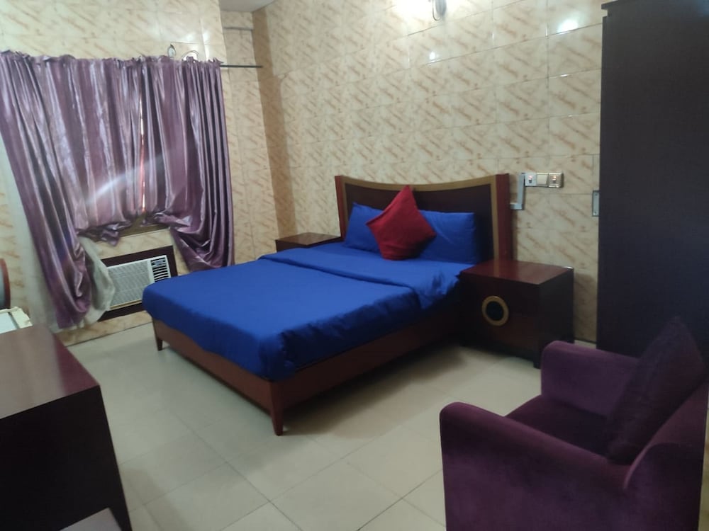 Standard Room - Photo 1