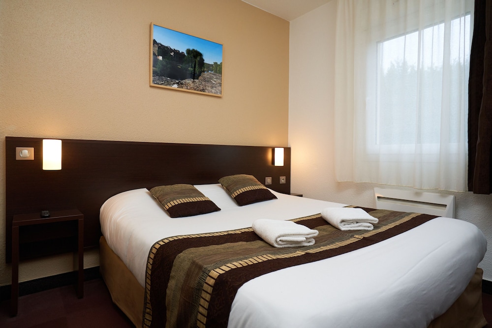 Standard Room, 1 Double Bed photo 3