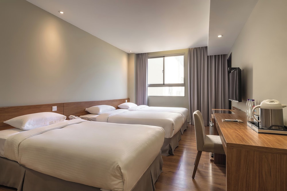 Classic Triple Room - Photo 1